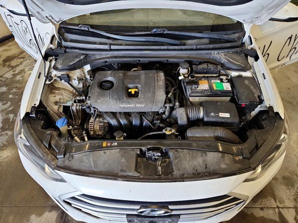 2017 HYUNDAI ELANTRA
