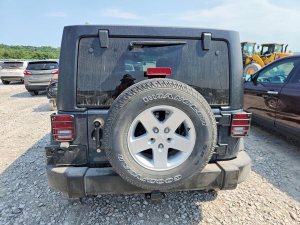 2016 JEEP WRANGLER UNLIMITED SPORT 4X4