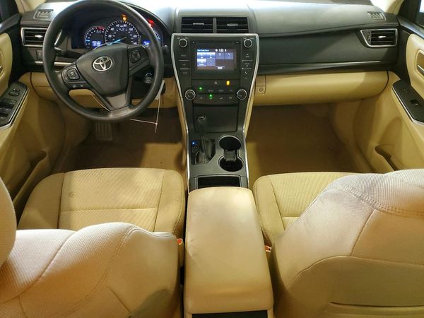 2015 TOYOTA CAMRY