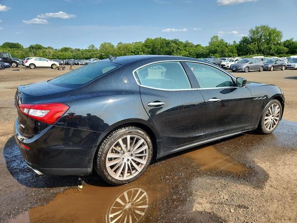 2016 MASERATI GHIBLI