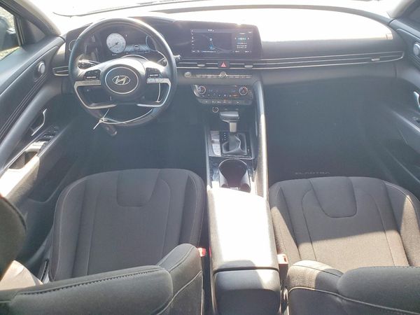2023 HYUNDAI ELANTRA SEL w/Convenience Pkg