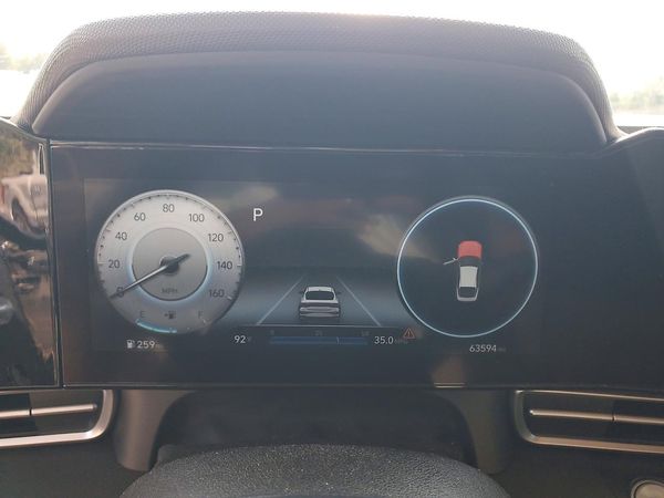 2023 HYUNDAI ELANTRA SEL w/Convenience Pkg