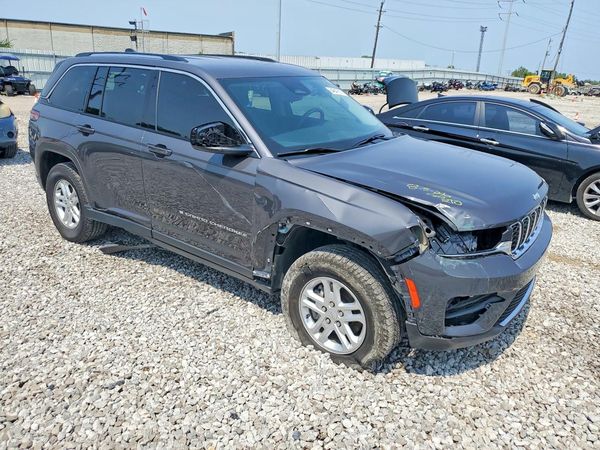 2024 JEEP GRAND CHEROKEE LAREDO 4X4