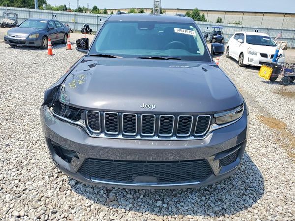 2024 JEEP GRAND CHEROKEE LAREDO 4X4