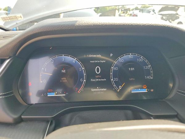 2024 JEEP GRAND CHEROKEE LAREDO 4X4