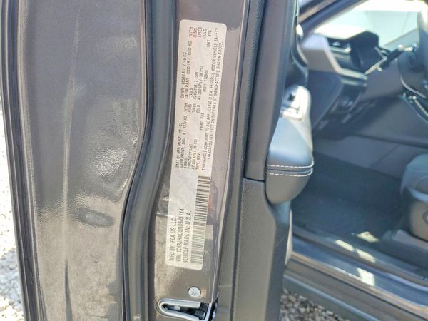 2024 JEEP GRAND CHEROKEE LAREDO 4X4