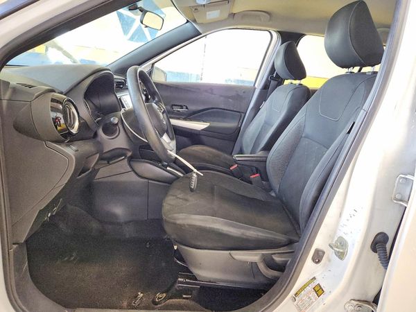 2019 NISSAN KICKS