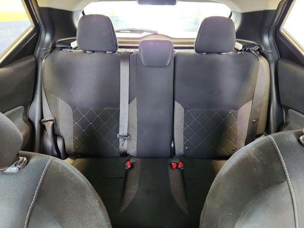 2019 NISSAN KICKS