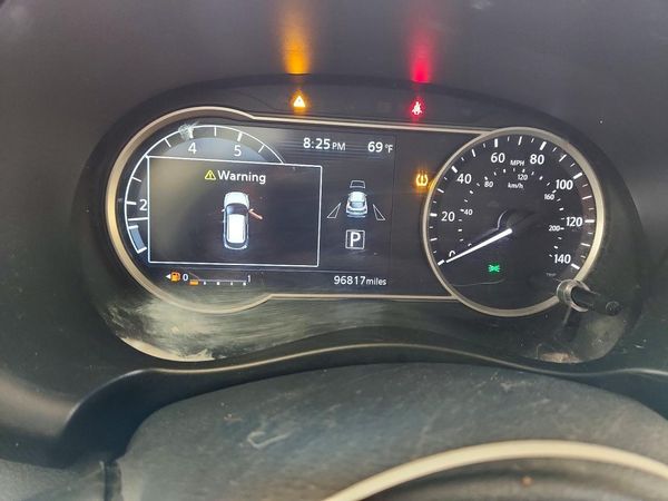 2019 NISSAN KICKS