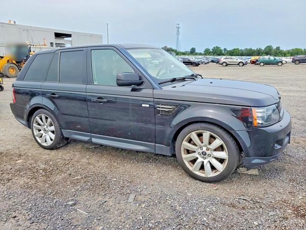 2013 LAND ROVER RANGEROVER HSE — Passenger 3/4