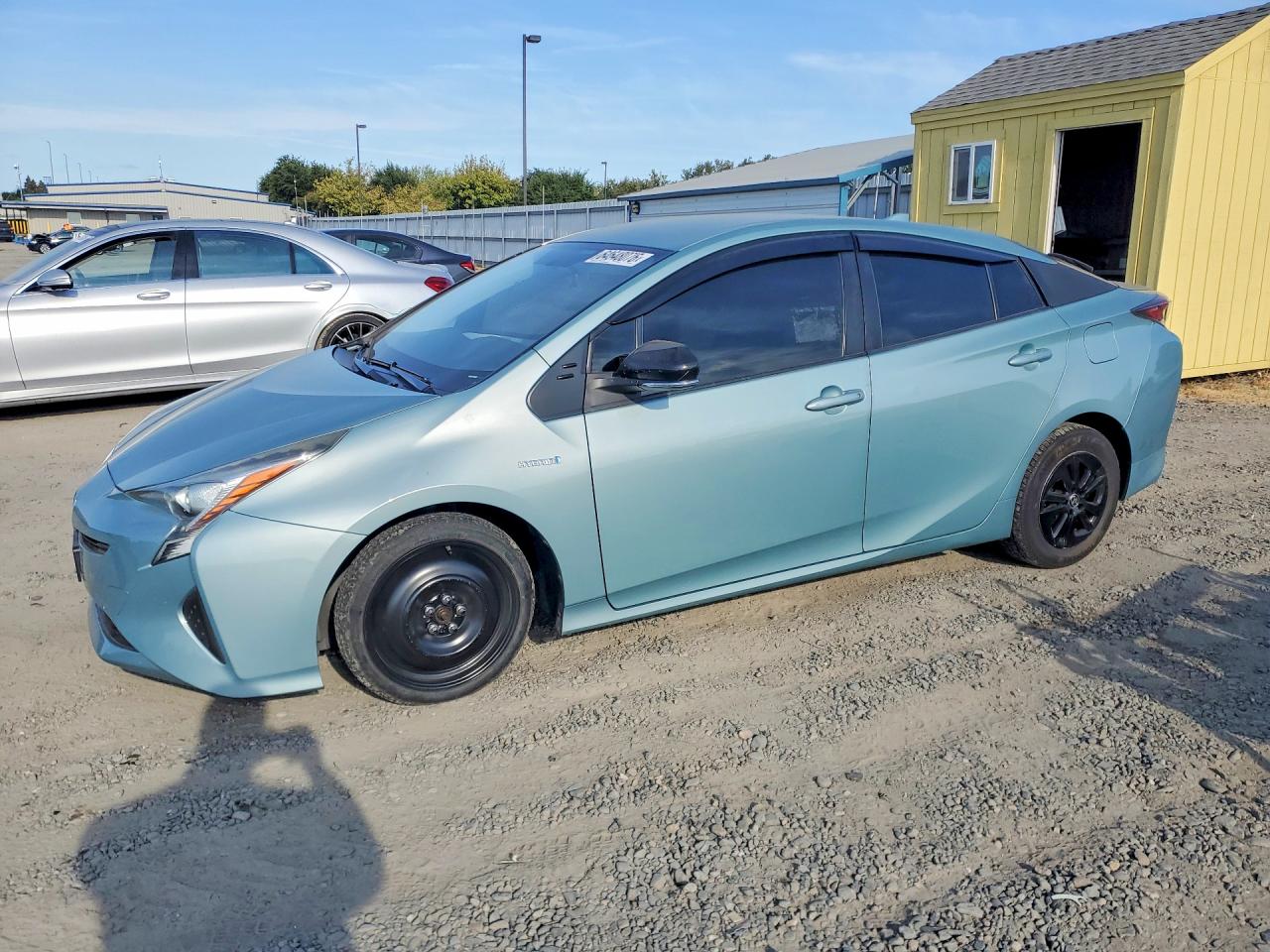 2016 TOYOTA PRIUS One/Two
