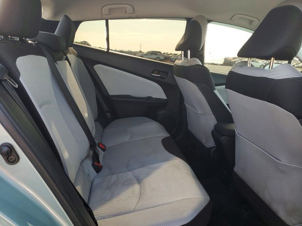 2016 TOYOTA PRIUS One/Two