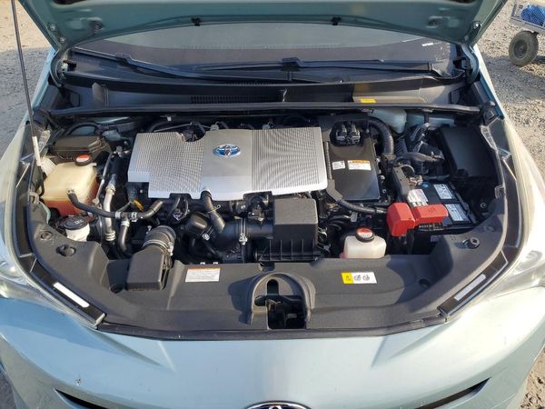 2016 TOYOTA PRIUS One/Two
