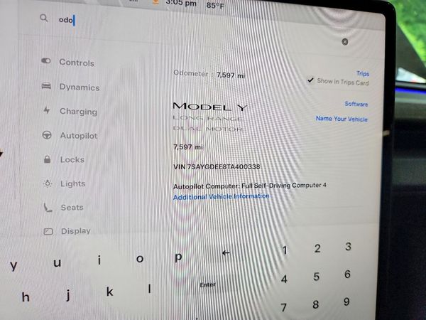 2026 TESLA MODEL Y