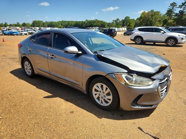 2017 HYUNDAI ELANTRA