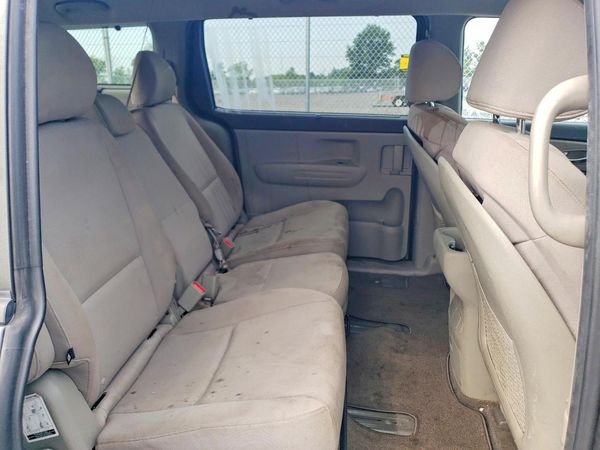2015 KIA SEDONA GL - Middle-low