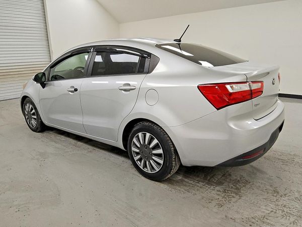 2015 KIA RIO GL - Middle-low
