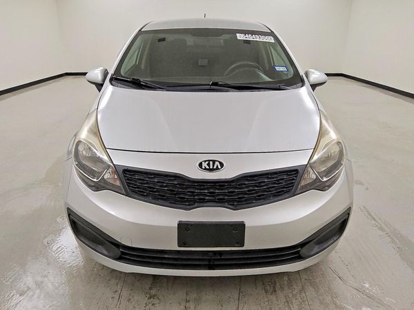 2015 KIA RIO GL - Middle-low