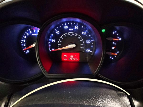 2015 KIA RIO GL - Middle-low