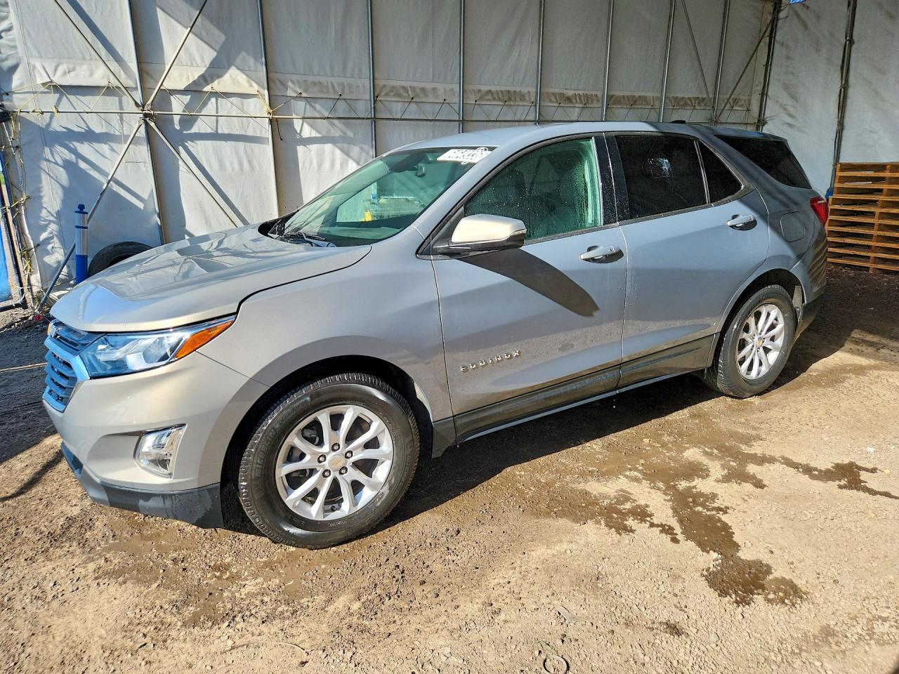 2019 CHEVROLET EQUINOX LT (1LT) — Front 3/4