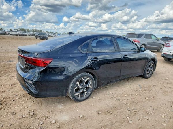 2020 KIA FORTE FE, LXS