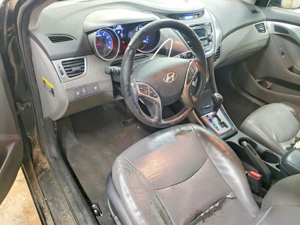 2013 HYUNDAI ELANTRA