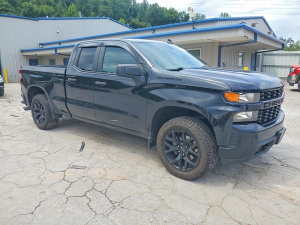 2022 CHEVROLET SILVERADO Custom — Passenger 3/4