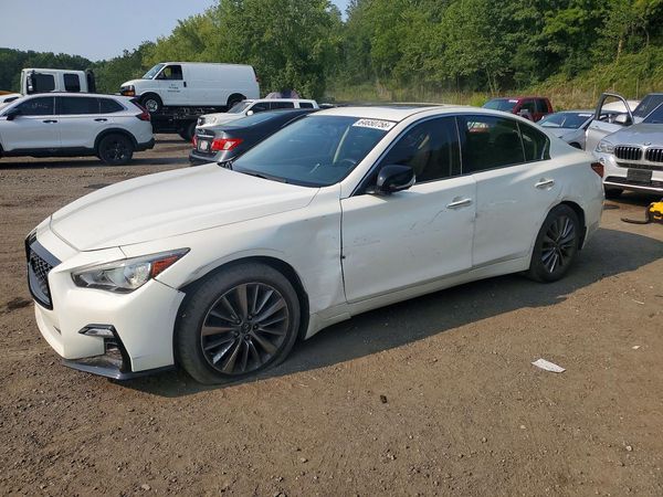 2018 INFINITI Q50