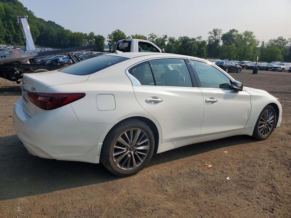 2018 INFINITI Q50