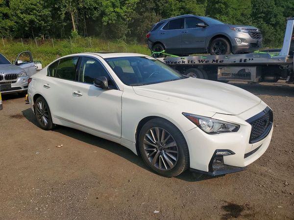 2018 INFINITI Q50