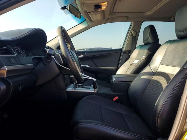 2013 TOYOTA CAMRY