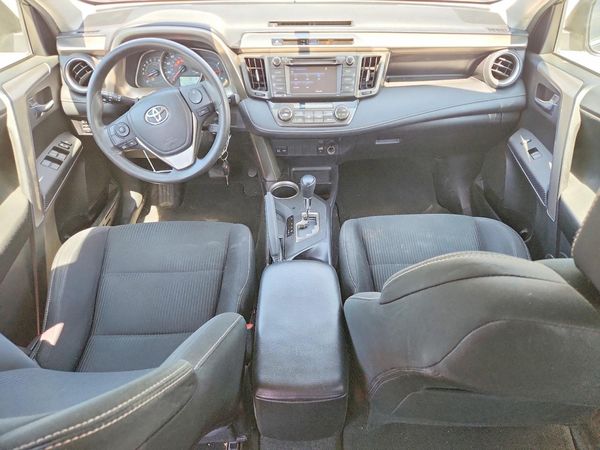 2015 TOYOTA RAV4 XLE (M Grade)