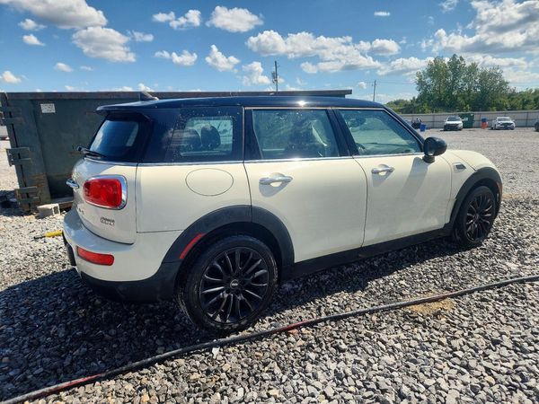 2017 MINI COOPER