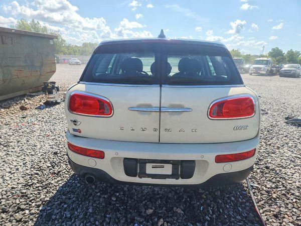2017 MINI COOPER