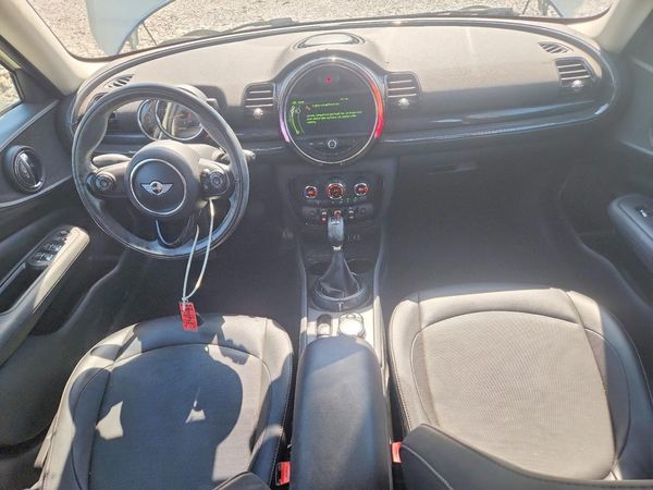 2017 MINI COOPER