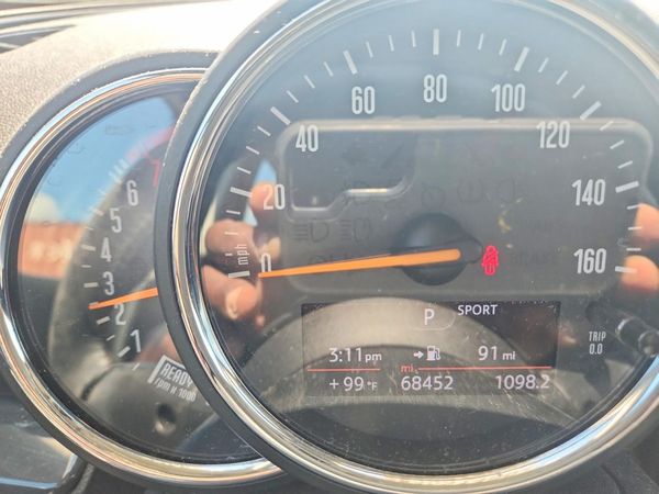 2017 MINI COOPER