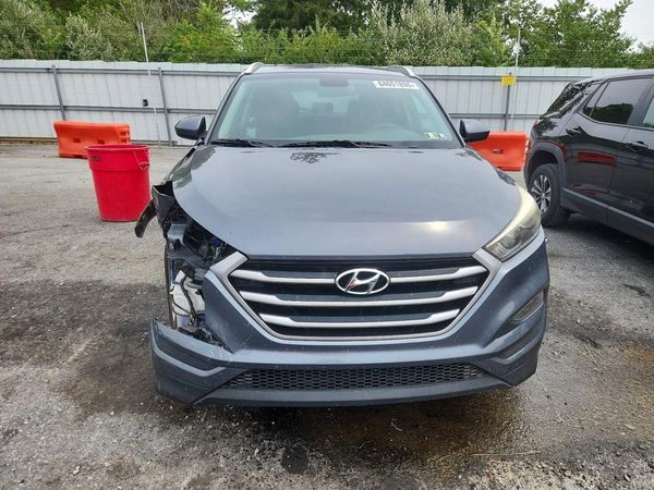 2017 HYUNDAI TUCSON