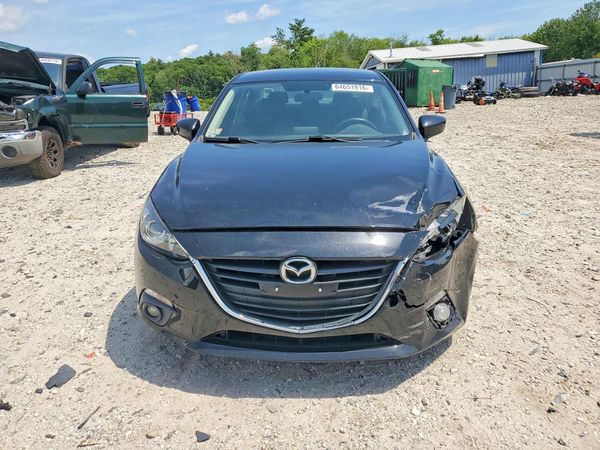 2015 MAZDA 3