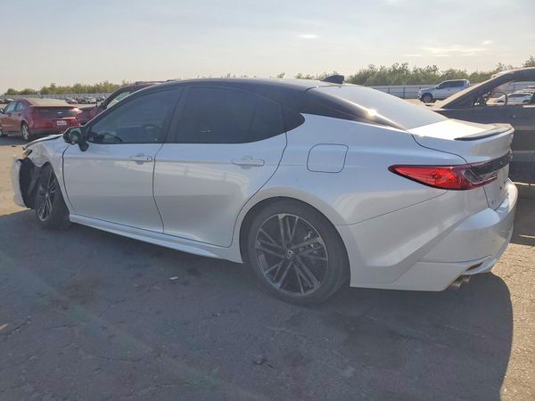 2026 TOYOTA CAMRY