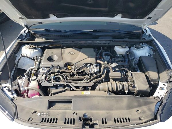 2026 TOYOTA CAMRY