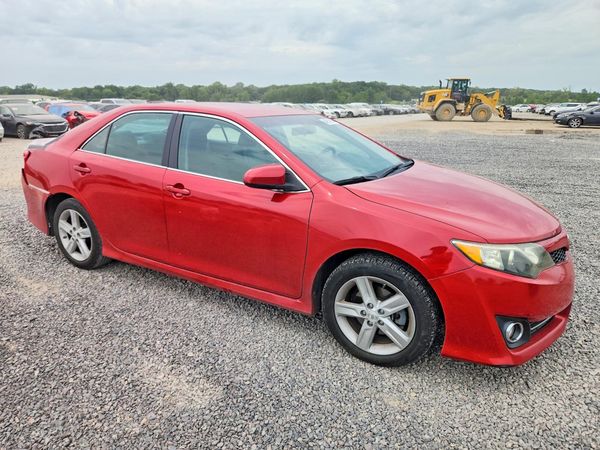 2012 TOYOTA CAMRY