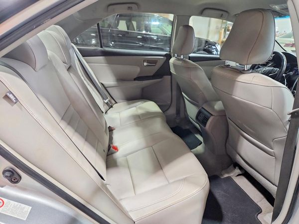 2016 TOYOTA CAMRY