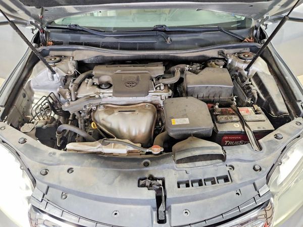 2016 TOYOTA CAMRY
