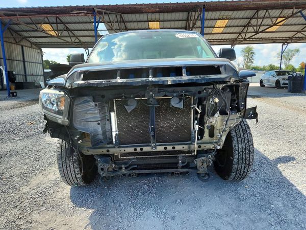 2021 TOYOTA TUNDRA