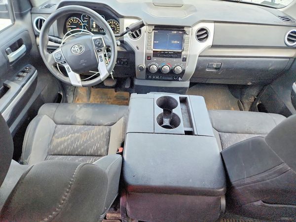2021 TOYOTA TUNDRA