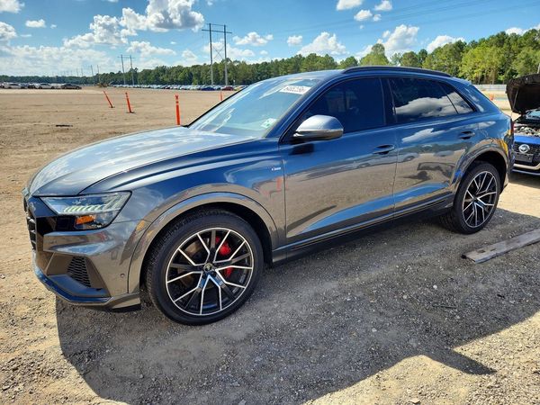 2023 AUDI Q8