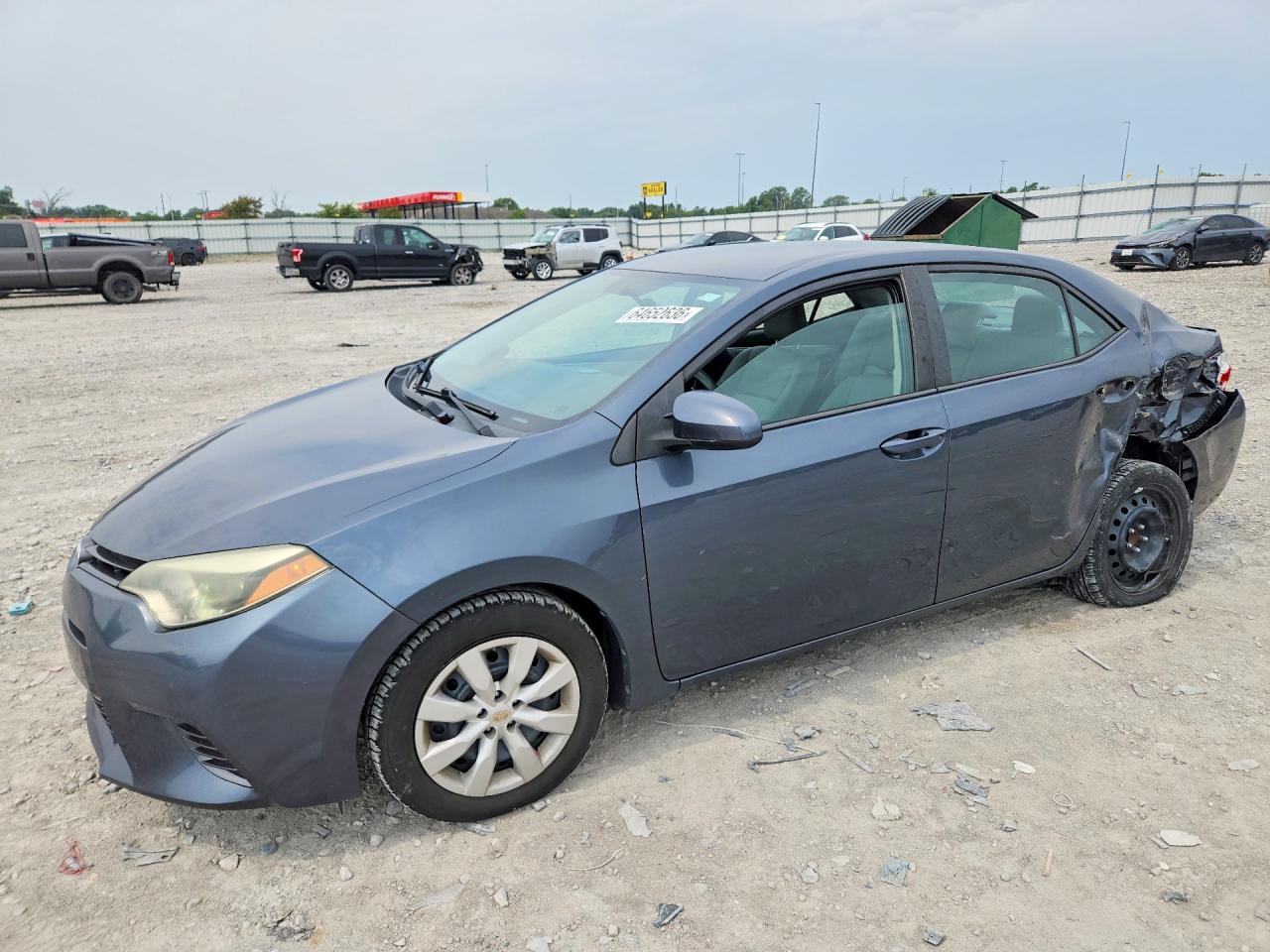 2015 TOYOTA COROLLA