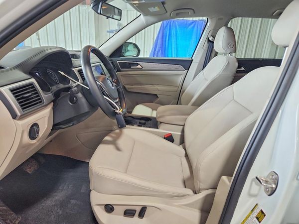 2019 VOLKSWAGEN ATLAS 4Motion SE