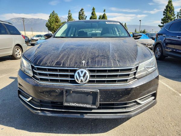 2017 VOLKSWAGEN PASSAT S