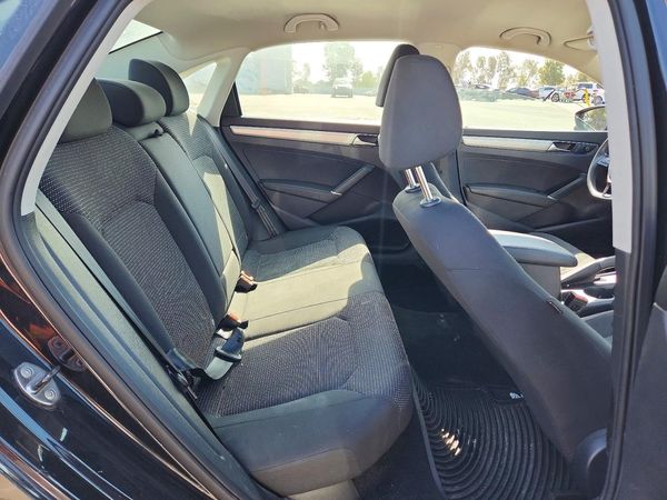 2017 VOLKSWAGEN PASSAT S
